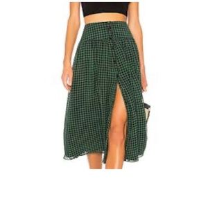 House of Harlow skirt size medium never worn new with tags